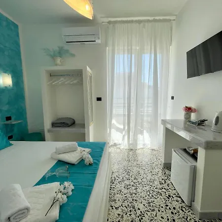 Poesia Bed & Breakfast 3*